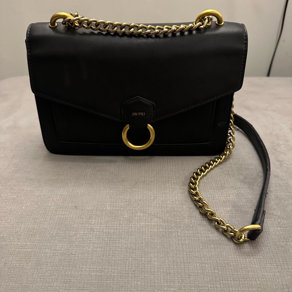 JW PEI envelope crossbody